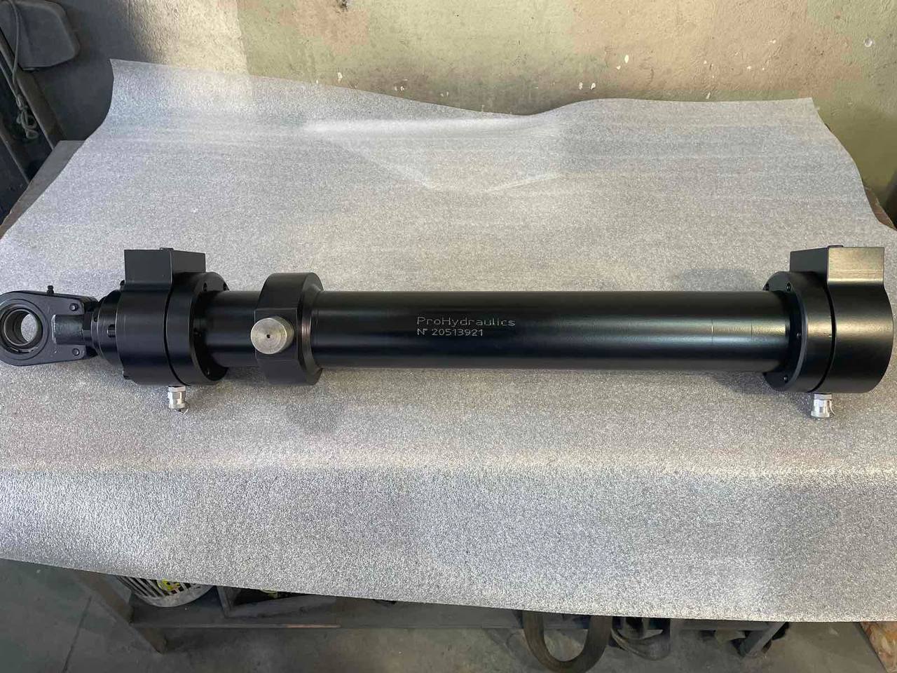 Quando o Fabricante Original Não Entrega a Tempo: Substituição de Cilindro SMS Demag para uma Planta Metalúrgica